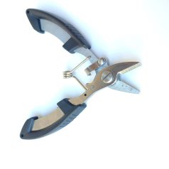 A GET THE FISH horgász ollóval vághatsz monofil és fonott zsinórt is. 