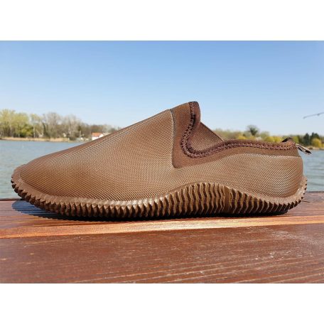 Horgász Papucs-Sátorba-43-As